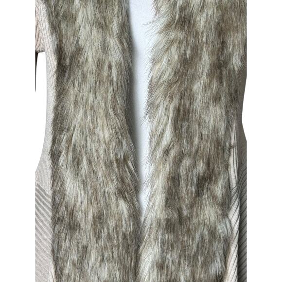 Absolutely Famous Sz S Faux Fur Cardigan Sweater Boho Chic Glam Cozy Layering - Picture 2 of 10